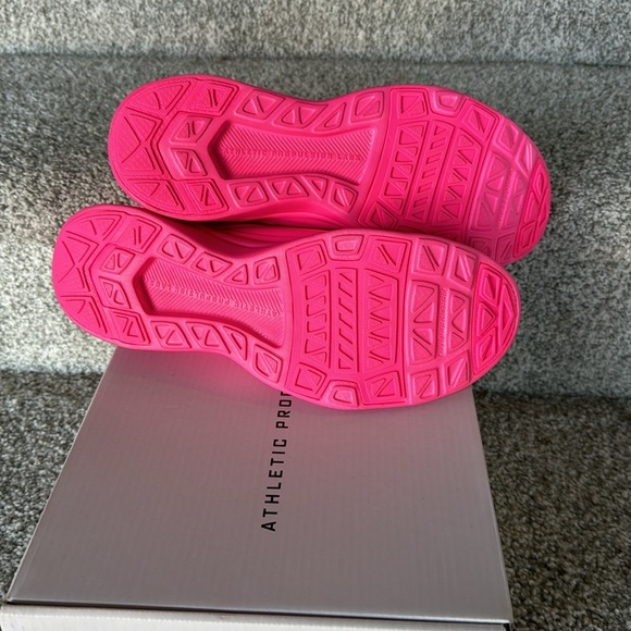 Women’s APL tech bloom Bliss fusion bliss 8.5 - Picture 3 of 3